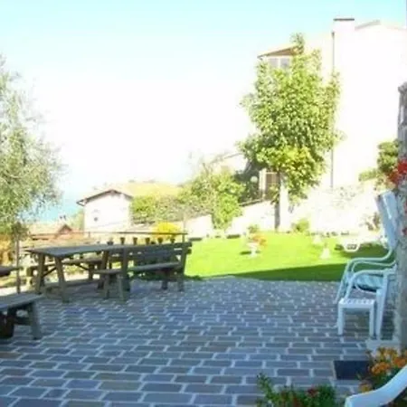 Nr, 2 Im Casa Mary Mit Balkon Und Seeblick Apartment Sommavilla