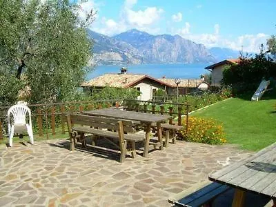 Apartment Nr, 2 Im Casa Mary Mit Balkon Und Seeblick Sommavilla