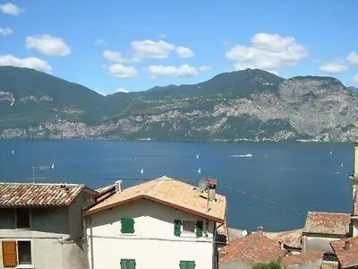 Nr, 2 Im Casa Mary Mit Balkon Und Seeblick * Sommavilla