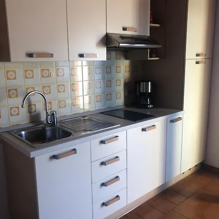 Apartment Nr, 2 Im Casa Mary Mit Balkon Und Seeblick Sommavilla