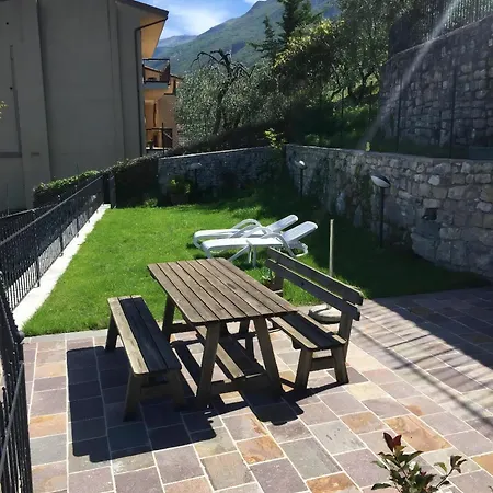 Apartment Nr, 2 Im Casa Mary Mit Balkon Und Seeblick